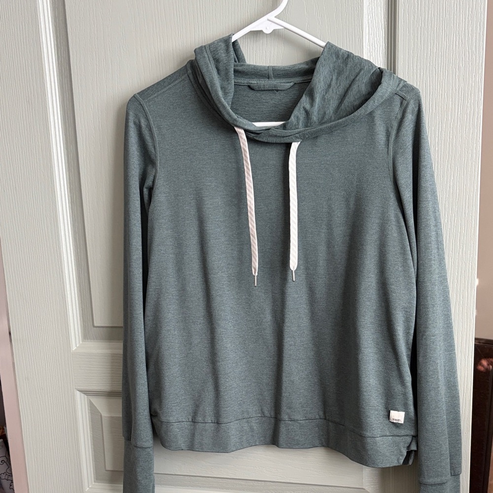 Vuori Emerald Green Hoodie Sweatshirt